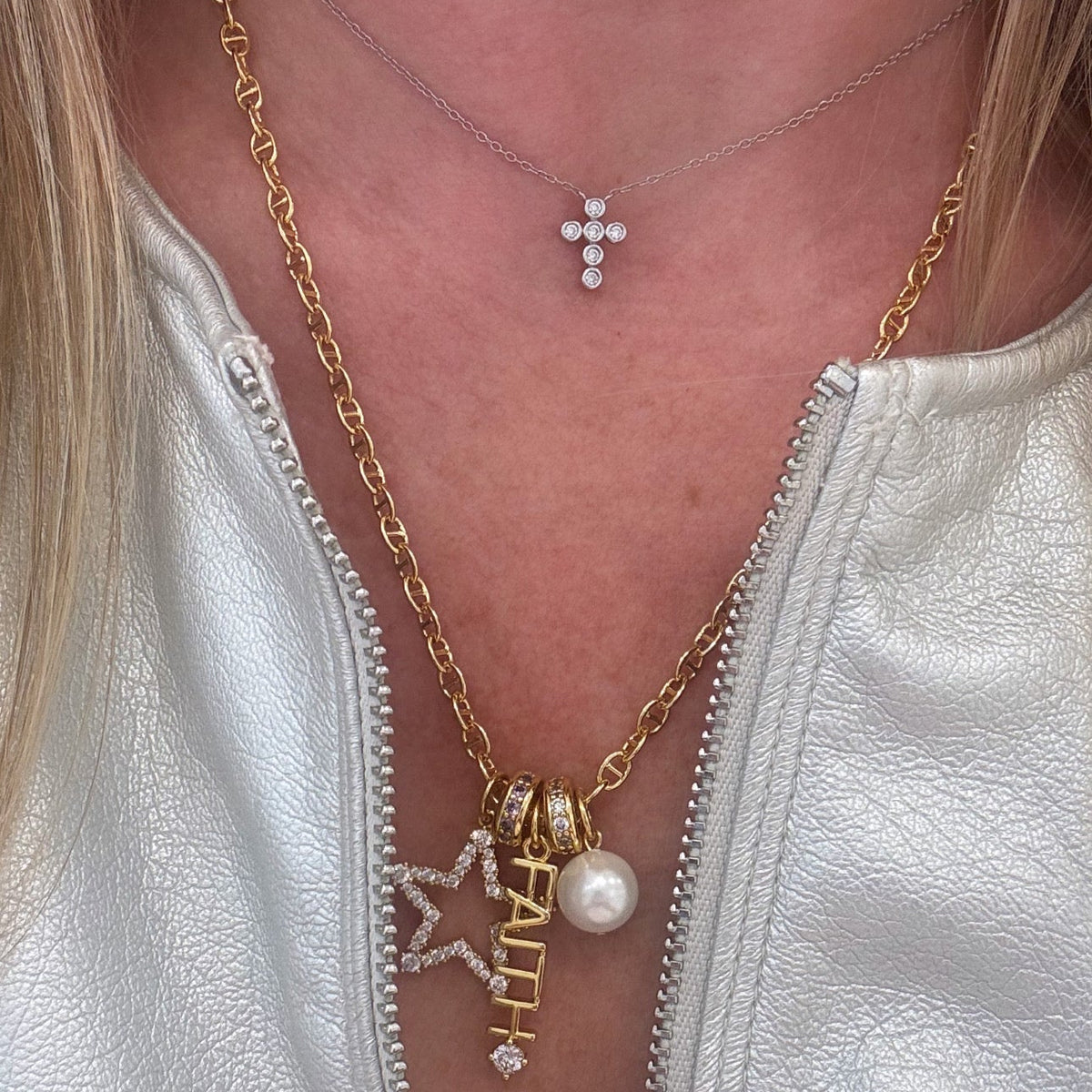Magic Star Charm