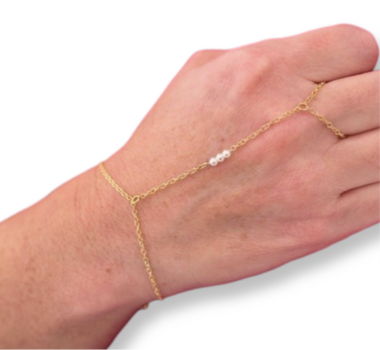 La Petite Hand Chain Bracelet