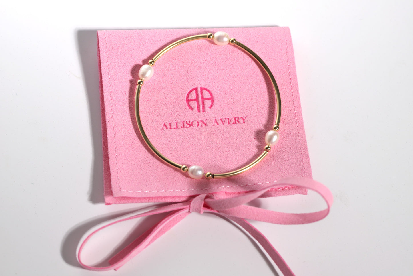 Blessing Bangle Pearl