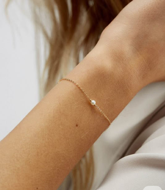 Mini Pearl Bracelet