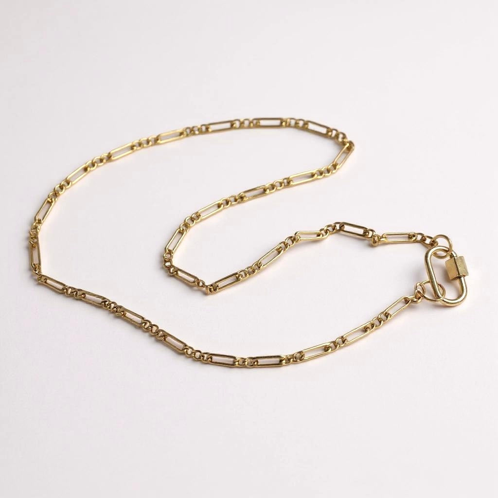 Figaro Carabiner Chain