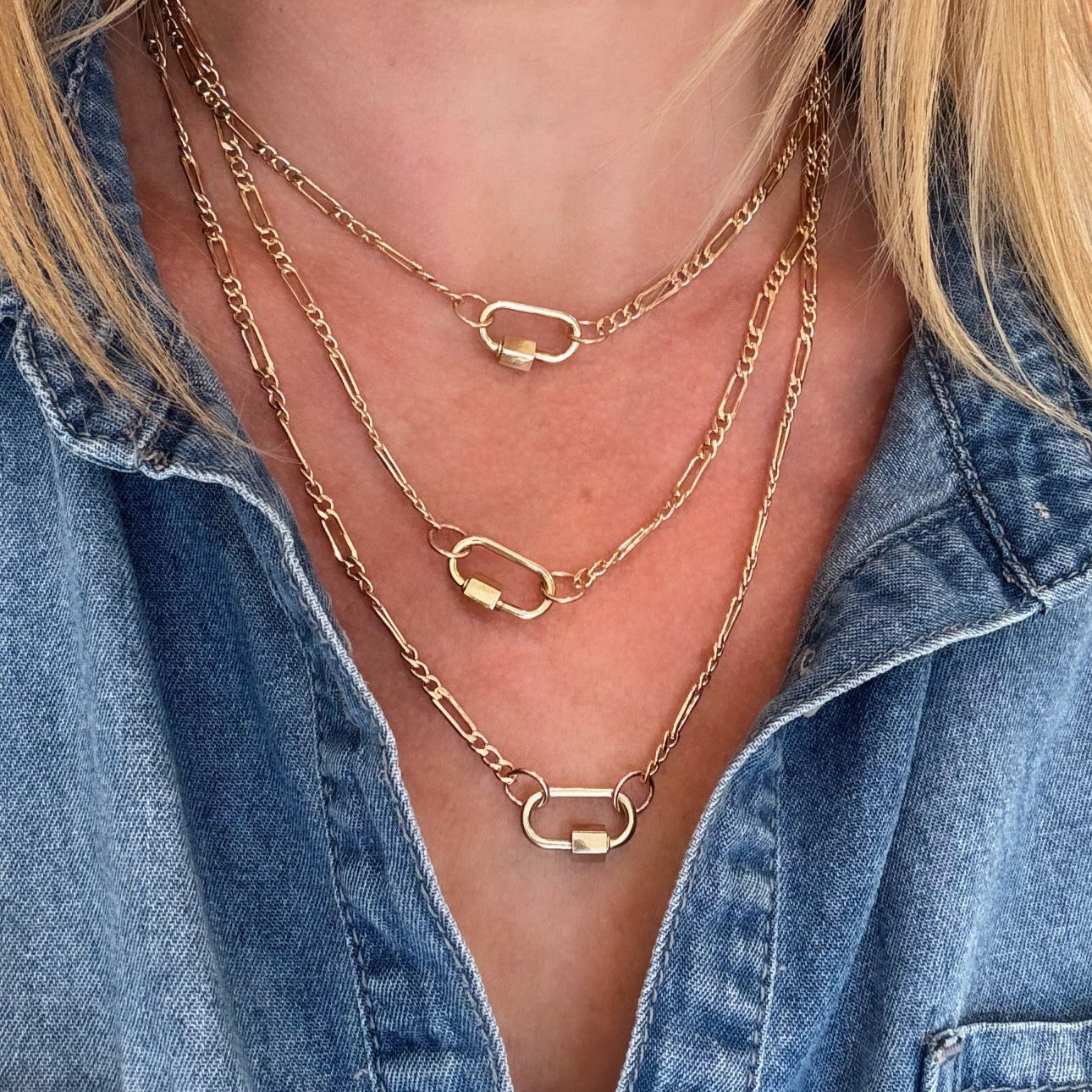 Figaro Carabiner Chain