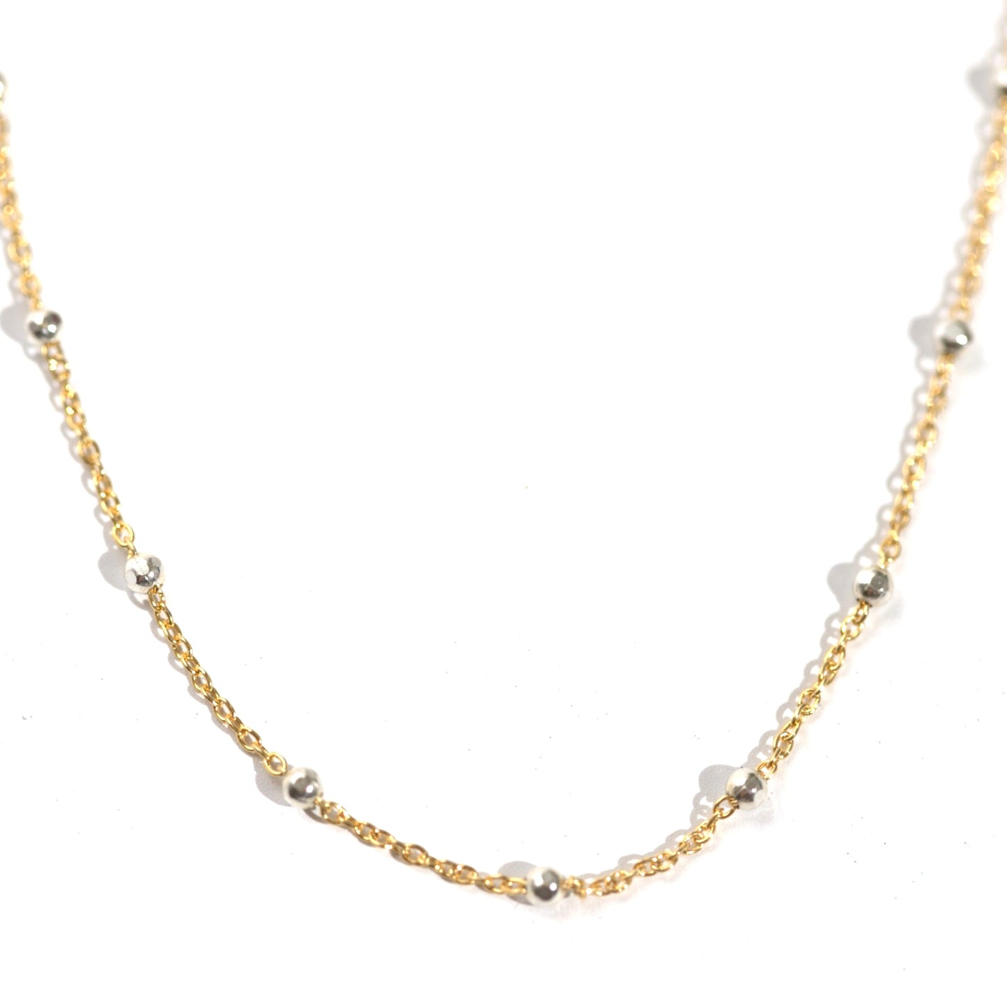 Mixed Metal Satellite Chain